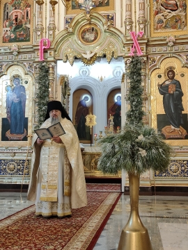Рождественское великое повечерие с литией и утреня