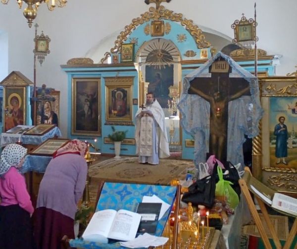 Вселенская родительская суббота в храме Успения Божией Матери