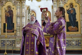 Божественная литургия в неделю 11-ю по Пятидесятнице