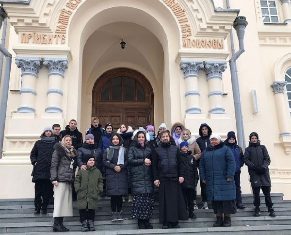 По Святым местам Верхотурья. Поездка с трудными подростками Нижней Салды.
