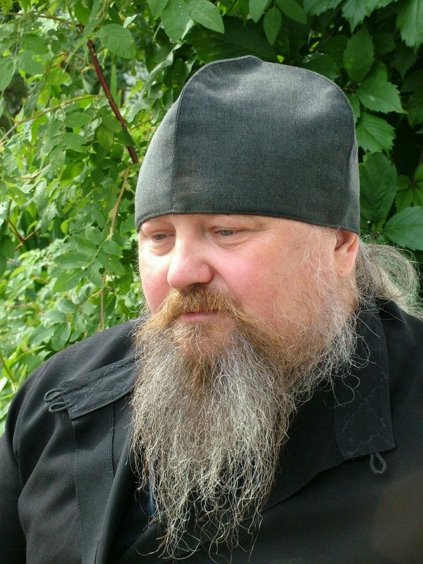 День памяти святого апостола и Евангелиста Иоанна Богослова и прп. Пимена Постника