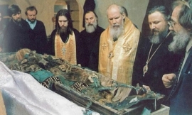 Обретение мощей святителя Тихона, патриарха Московского и всея России