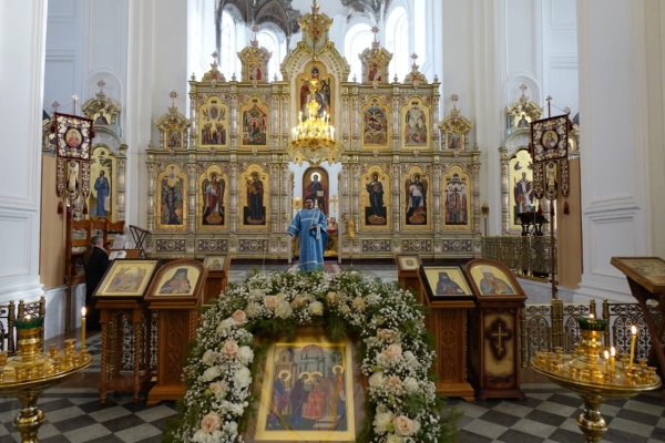 Божественная литургия на Сретение Господне