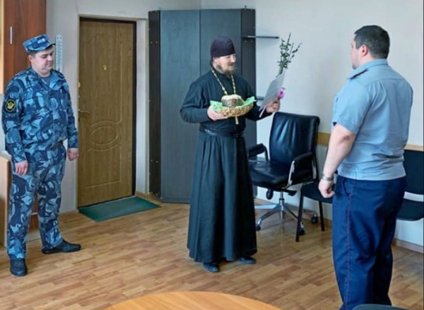 Поздравление начальника ФКУ ИК-53 с ПАСХОЙ