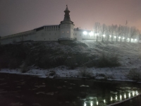 Весенний снежный вечер