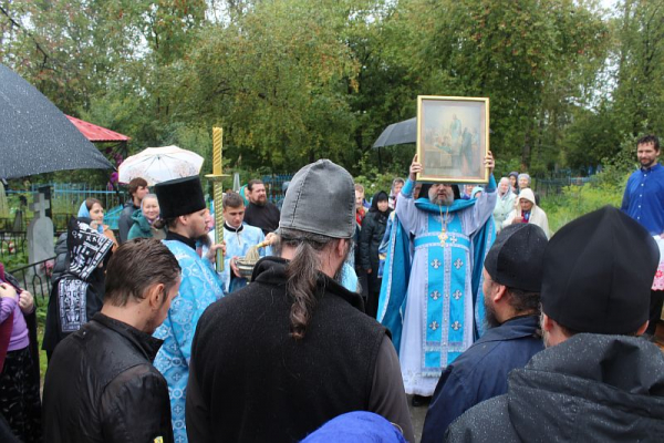 Престольный праздник в церкви Успения Божией Матери отметили жители Верхотурья