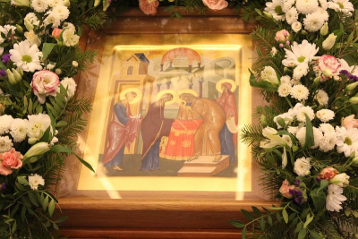 Всенощное бдение на кануне празднования Сретения Господня.