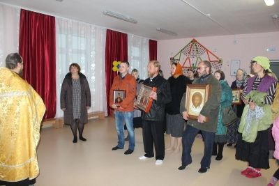 Крестный ход *За жизнь* завершился освящением детского сада *Золотой ключик*