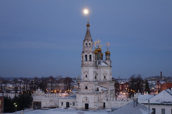 Вечер в Верхотурье со сторожевой башни Кремля