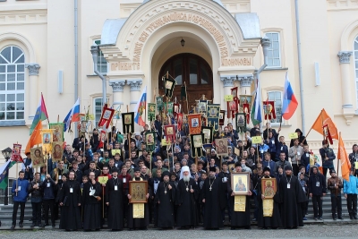 Тобольская делегация детской экспедиции *Славянский ход* посетила Верхотурский Свято-Николаевский мужской монастырь