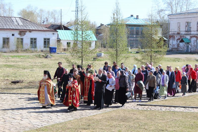 Крестный ход в Светлую Седмицу