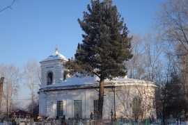Божественная литургия и панихида в мясопустную Родительскую субботу в Успенской кладбищенской церкви